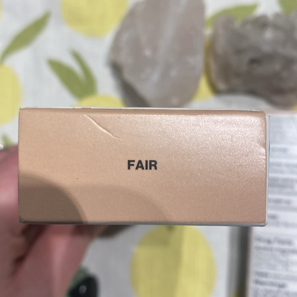 Smashbox halo, healthy glow all in one tinted moisturizer SPF 25 - Picture 6 of 6